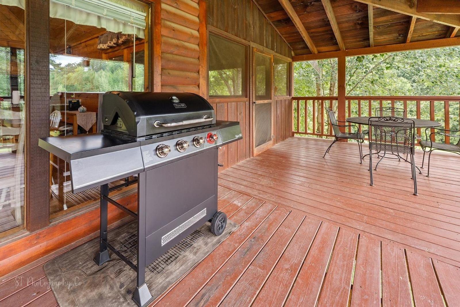 Hibernation Station Cabin Sevierville Exterior foto