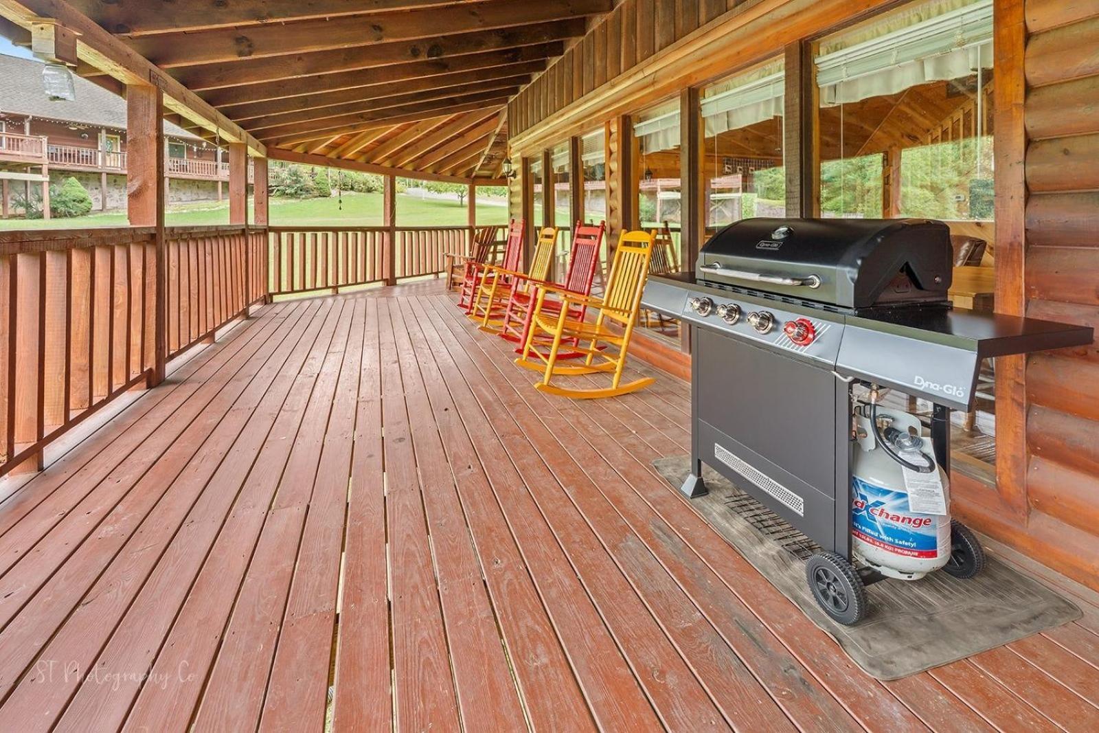 Hibernation Station Cabin Sevierville Exterior foto